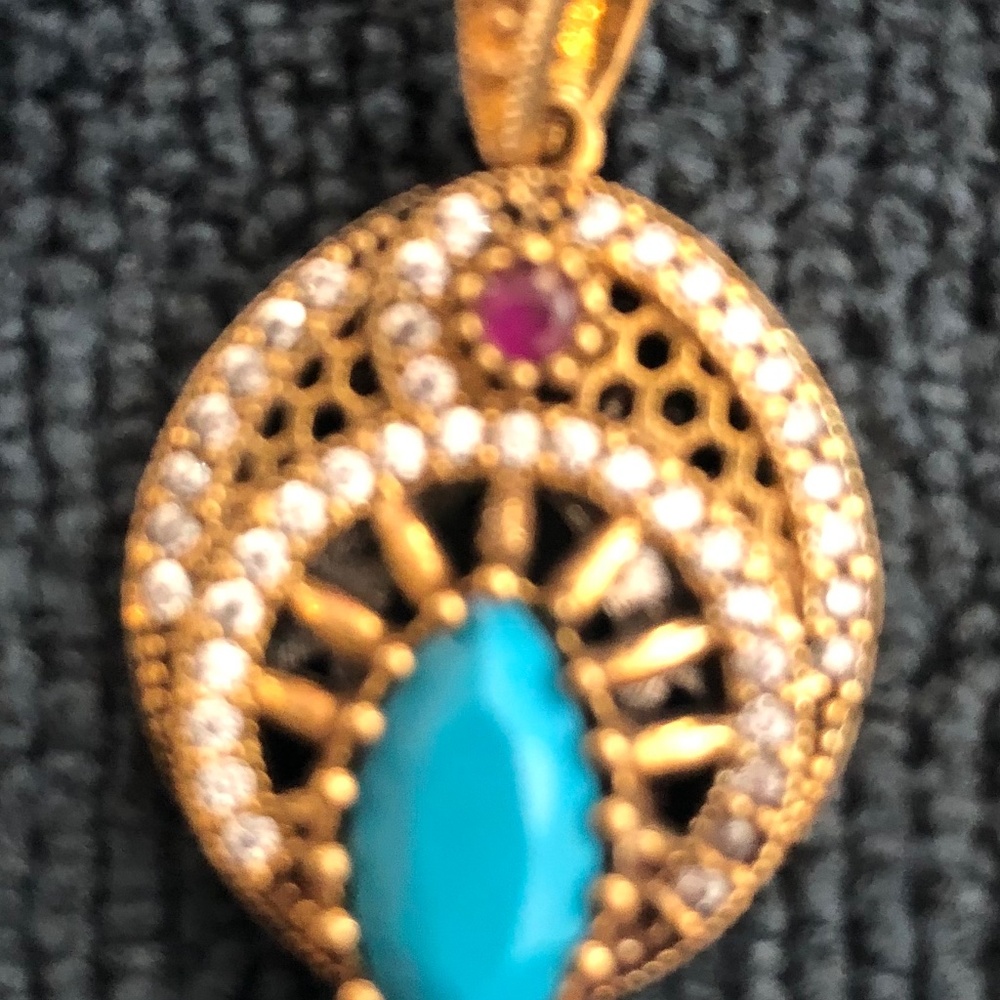 925 sterling silver, matching pieces are in my listings